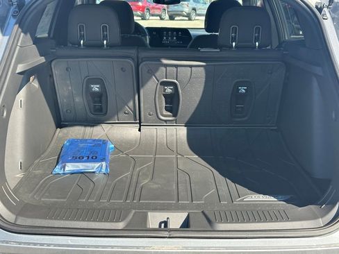New 2026 Chevrolet Trax LT image 7