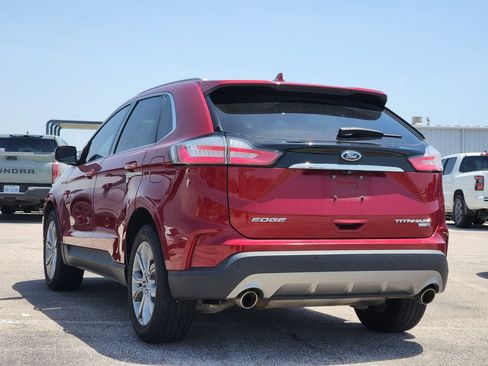 Used 2019 Ford Edge Titanium AWD/4WD image 4
