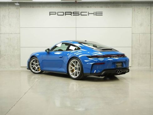 Certified 2026 Porsche 911 GT3 RWD image 3