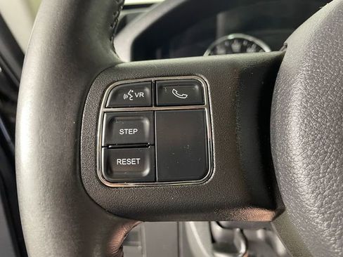 Used 2012 Jeep Liberty Sport w/ Popular Equipment Group AWD/4WD image 11
