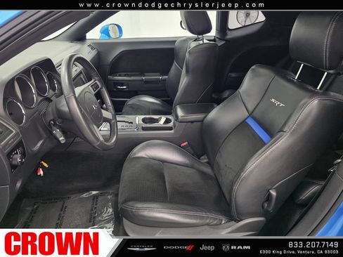 Used 2009 Dodge Challenger SRT8 w/ SRT Option Group II RWD image 24