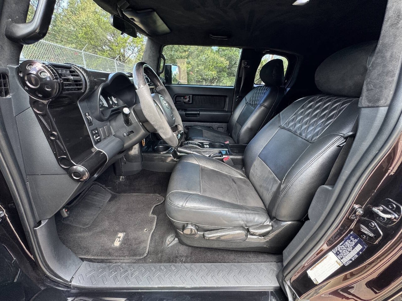 Used 2007 Toyota FJ Cruiser 2WD w/ Convenience Pkg image 43