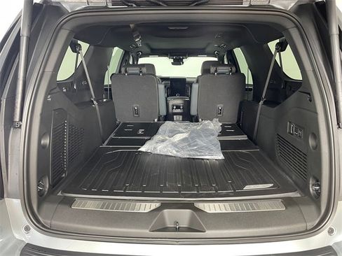 New 2026 GMC Yukon XL AT4 w/ AT4 Premium Package image 15