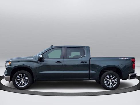 Used 2026 Chevrolet Silverado 1500 LT AWD/4WD image 2