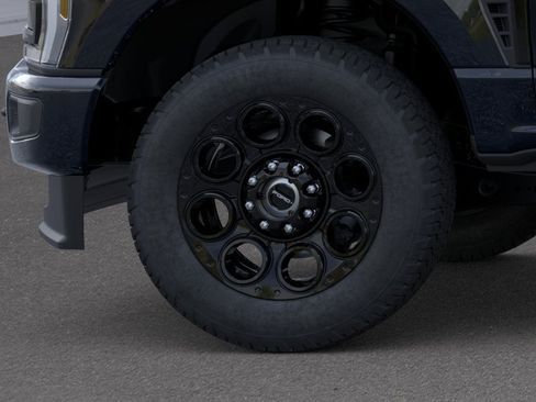 New 2026 Ford F250 XLT w/ XLT Premium Package AWD/4WD image 19