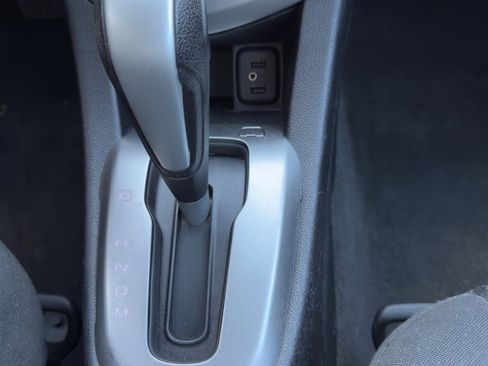 Used 2017 Chevrolet Sonic LT image 23