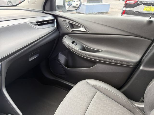Used 2025 Buick Encore GX Preferred FWD image 29