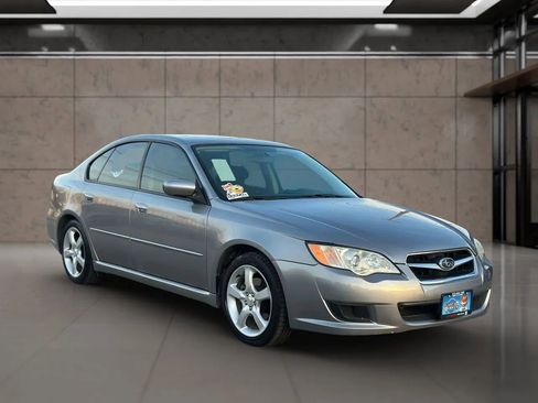 Used 2009 Subaru Legacy 2.5i Special Edition AWD/4WD image 15