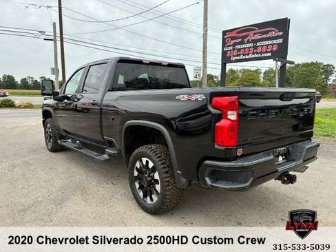 Used 2020 Chevrolet Silverado 2500 Custom w/ Custom Value Package AWD/4WD image 3
