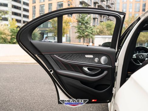 Used 2017 Mercedes-Benz E 43 AMG 4MATIC Sedan image 47