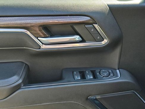 Used 2022 Chevrolet Silverado 1500 LT image 22