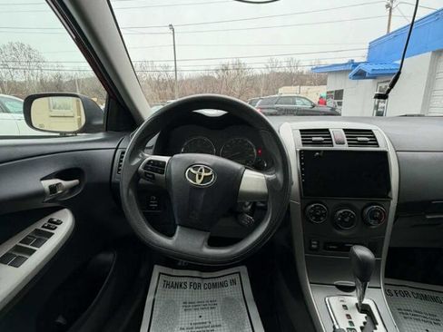 Used 2012 Toyota Corolla S image 15