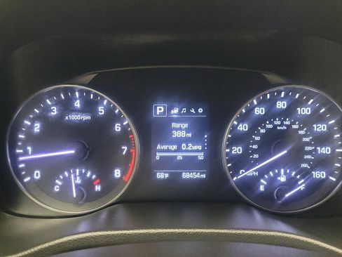 Used 2017 Hyundai Elantra Limited image 23