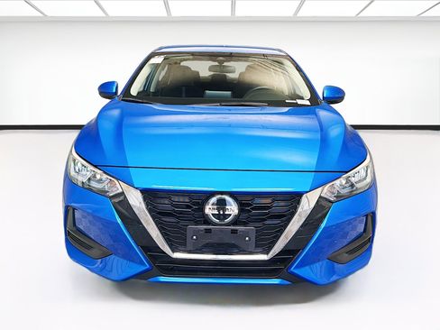 Used 2020 Nissan Sentra SV FWD image 2