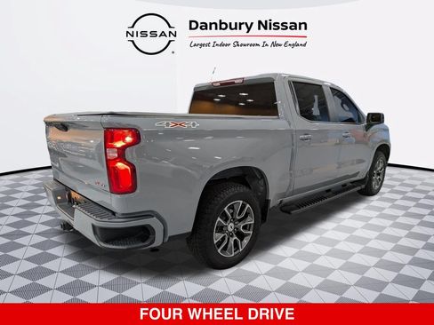 Used 2024 Chevrolet Silverado 1500 RST AWD/4WD image 3