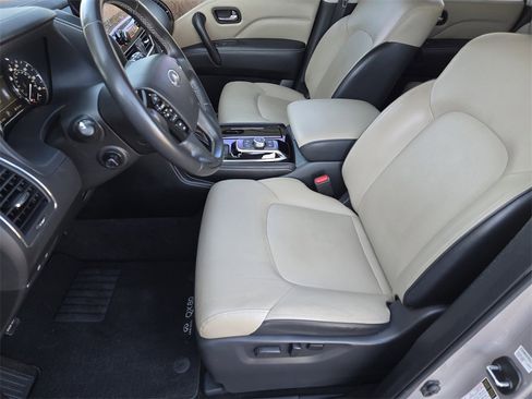 Used 2022 INFINITI QX80 Premium Select w/ Cargo Package image 11