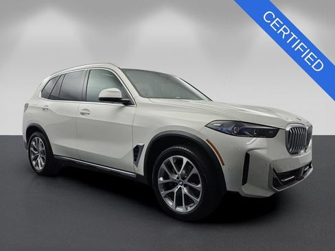 Certified 2024 BMW X5 sDrive40i w/ Premium Package RWD image 1