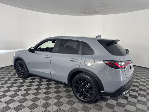 Certified 2025 Honda HR-V Sport image 41