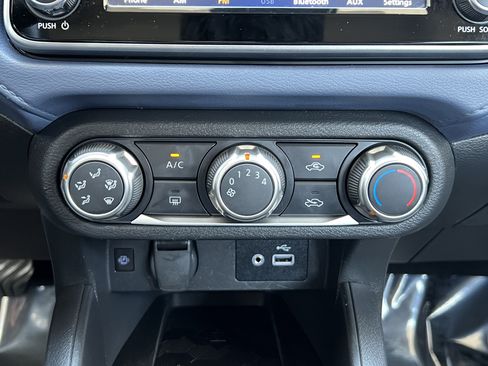 Used 2024 Nissan Versa SV FWD image 29