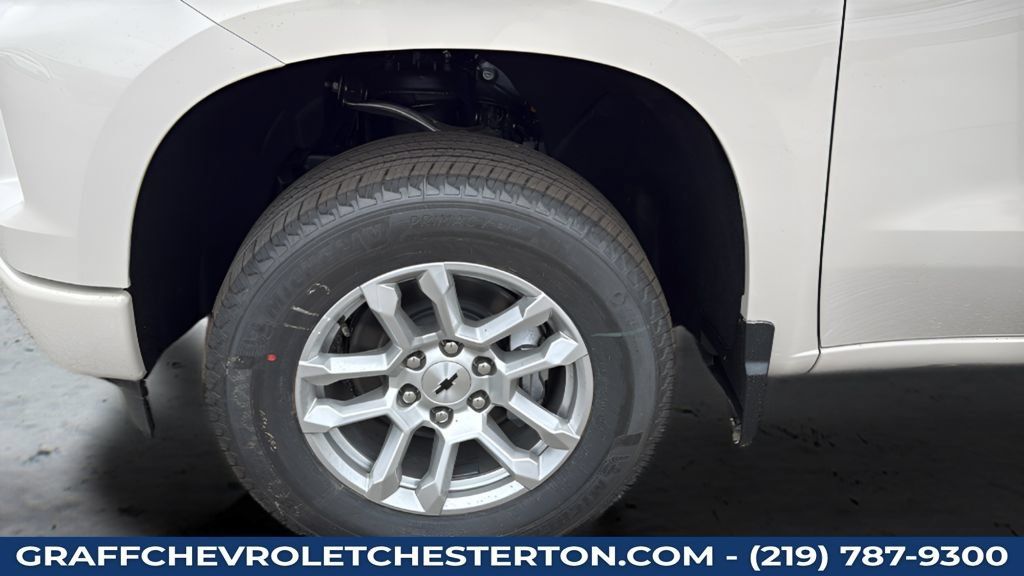 New 2026 Chevrolet Silverado 1500 RST w/ Convenience Package II AWD/4WD image 29