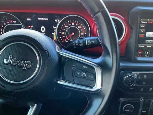 Used 2018 Jeep Wrangler Unlimited Rubicon AWD/4WD image 26