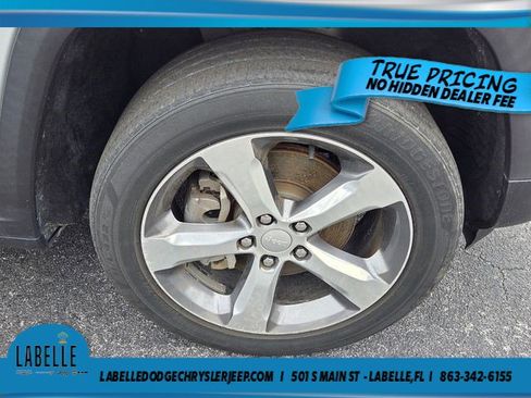 Used 2021 Jeep Grand Cherokee L Limited RWD image 20