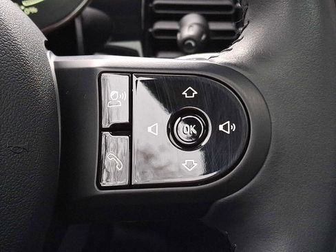 Certified 2024 MINI Cooper SE image 20