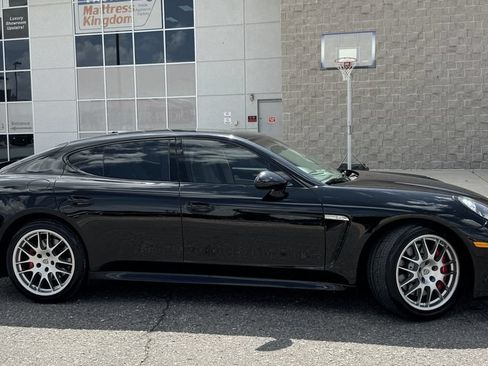 Used 2013 Porsche Panamera AWD/4WD image 5