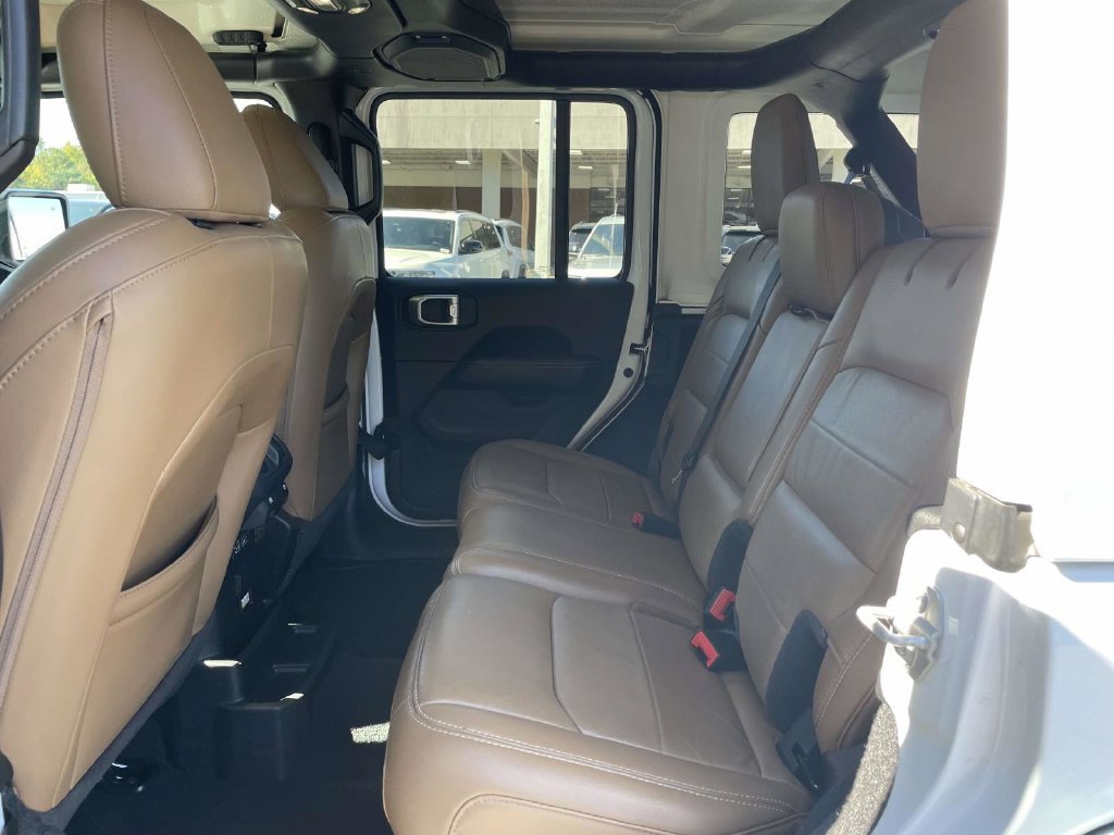 Certified 2023 Jeep Wrangler Unlimited Sahara w/ LED Lighting Group AWD/4WD image 19