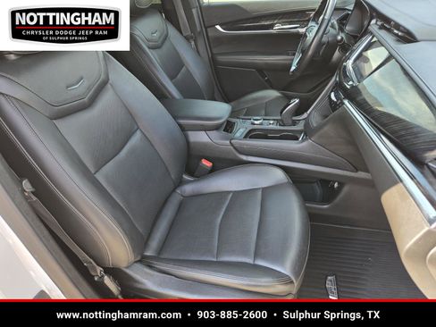 Used 2022 Cadillac XT6 Premium Luxury w/ Technology Package image 28