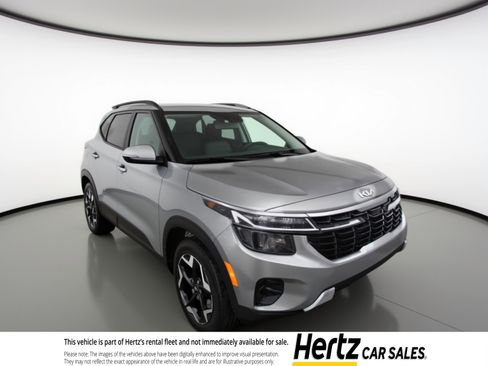 Used 2025 Kia Seltos S image 1