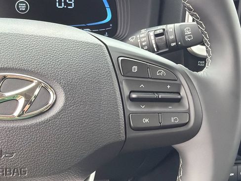 New 2026 Hyundai Venue SEL FWD image 26