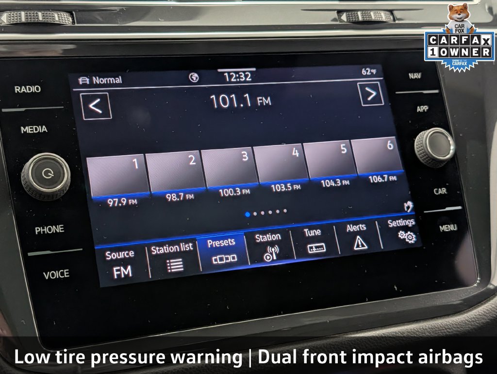 Used 2023 Volkswagen Tiguan SEL R-Line AWD/4WD image 16