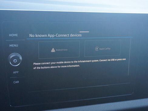 Used 2025 Volkswagen Jetta S image 31