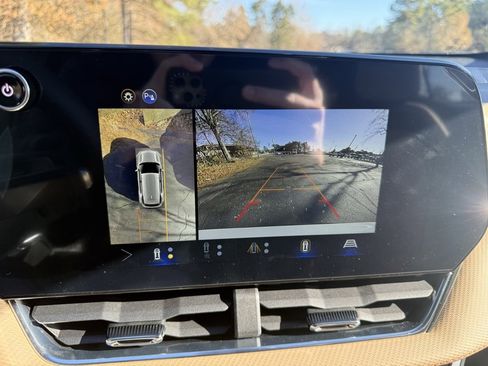 New 2026 Chevrolet Equinox ACTIV w/ Convenience Package III image 11