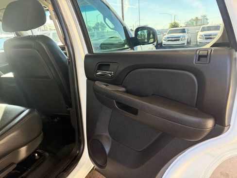 Used 2014 Chevrolet Tahoe 4WD image 32