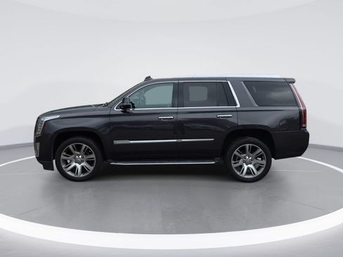 Certified 2016 Cadillac Escalade Luxury AWD/4WD image 7