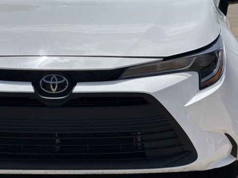 Used 2024 Toyota Corolla LE FWD image 9