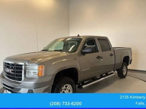 Used 2009 GMC Sierra 2500 SLE w/ Convenience Package image 3