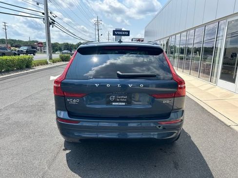 Certified 2025 Volvo XC60 B5 Plus w/ Climate Package AWD/4WD image 4