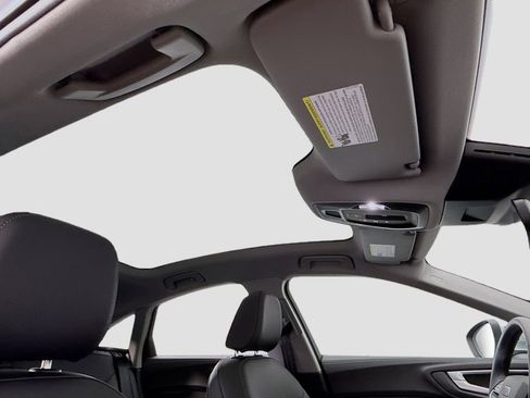 Used 2025 Audi A5 2.0T Premium image 17