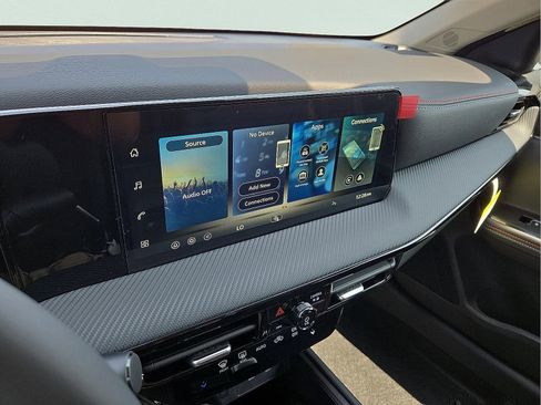 New 2026 Nissan Kicks SR image 16