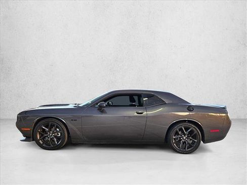 Used 2023 Dodge Challenger R/T w/ Blacktop Package image 8