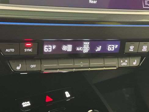 Certified 2025 Audi Q4 e-tron Premium Plus w/ Premium Plus image 20