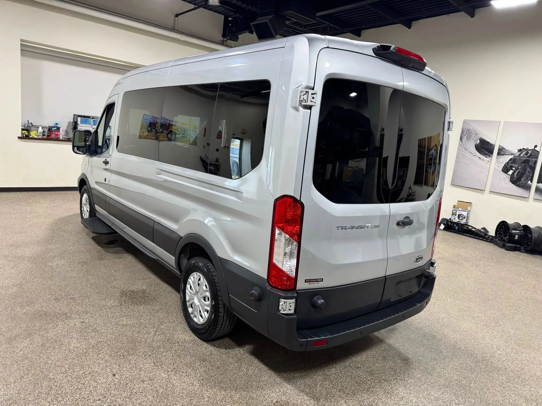 Used 2015 Ford Transit 250 148 Medium Roof RWD image 18