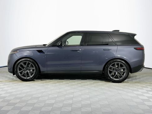 Used 2026 Land Rover Range Rover Sport SE AWD/4WD image 8