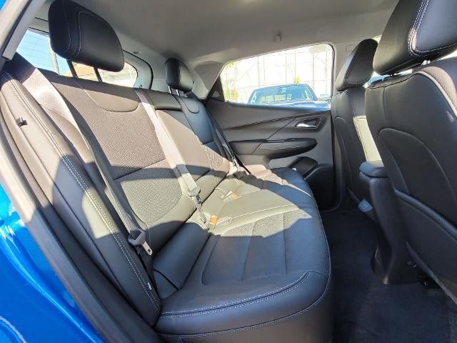Used 2023 Chevrolet Bolt LT w/ Infotainment Package FWD image 25