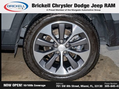 Used 2022 Jeep Cherokee Limited w/ Elite Package image 40