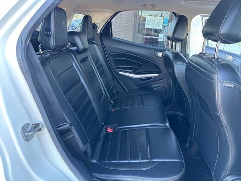 Used 2020 Ford EcoSport Titanium image 11