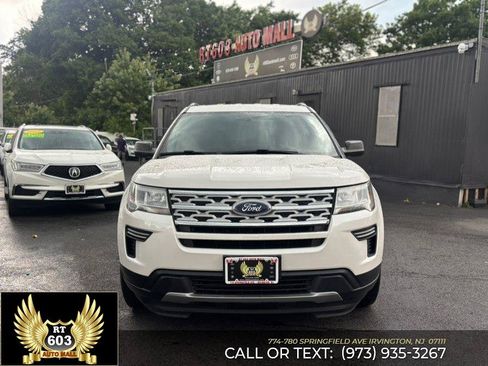 Used 2019 Ford Explorer XLT AWD/4WD image 1